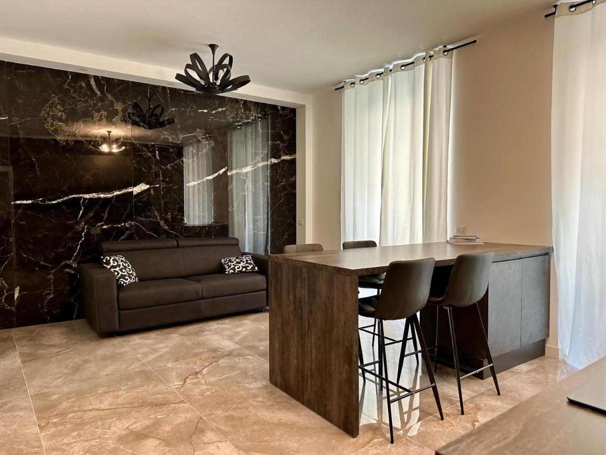 Magic Place Bergamo! Classy Apartment In The Heart Of The City Eksteriør bilde